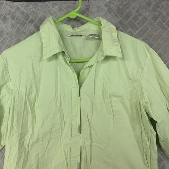 Quizz Again Womens L Shirt Light Green Button Up 3/4 Sleeve Eclectic Minimalist - Picture 2 of 16